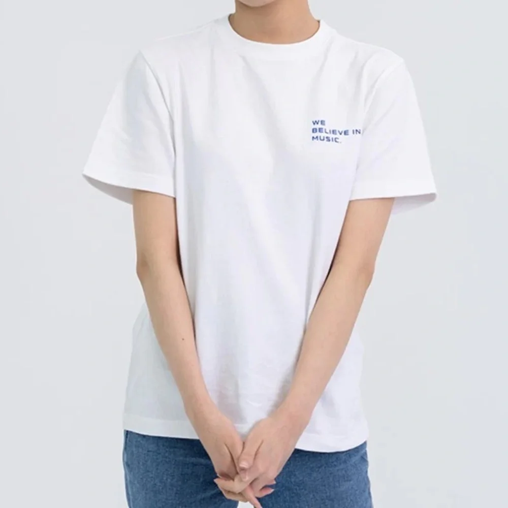 HYBE INSIGHT: White T-Shirt -  Official Exclusive Merchandise - BTS - SEALED - Picture 3 of 6